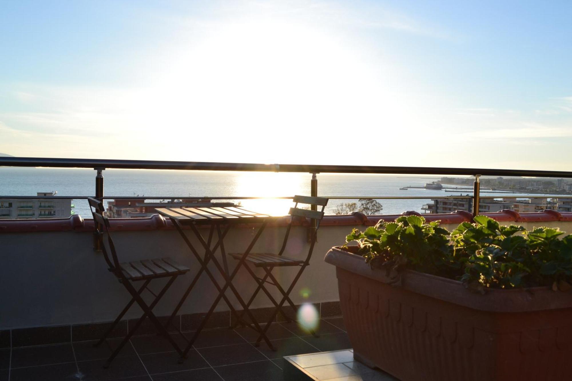 VlorëSeaview Penthouse Terrace & Garage公寓 外观 照片