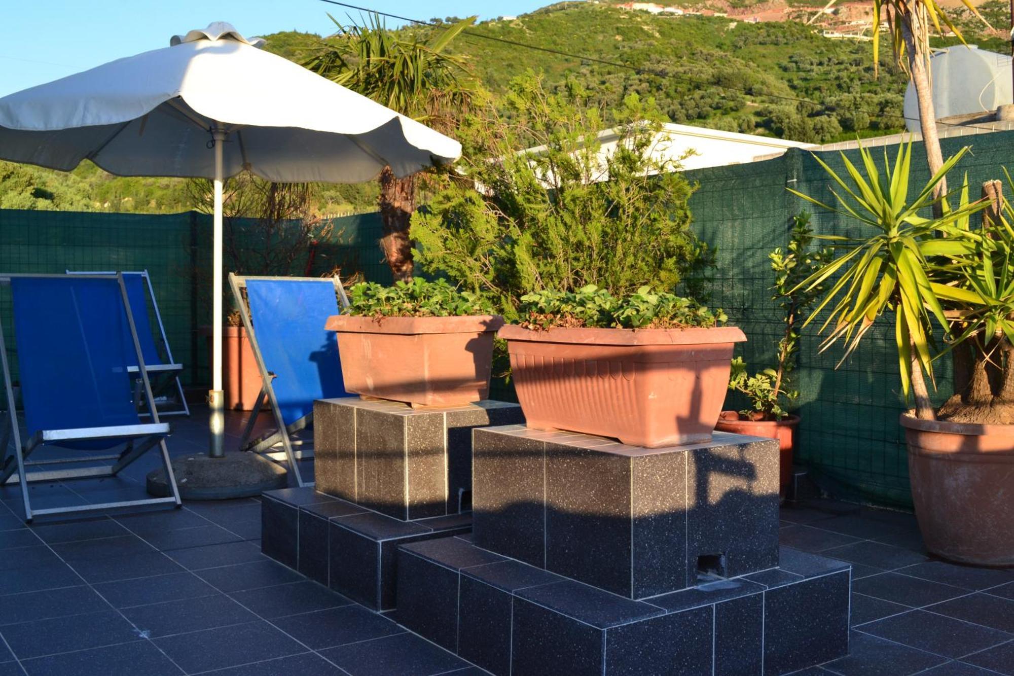 VlorëSeaview Penthouse Terrace & Garage公寓 外观 照片